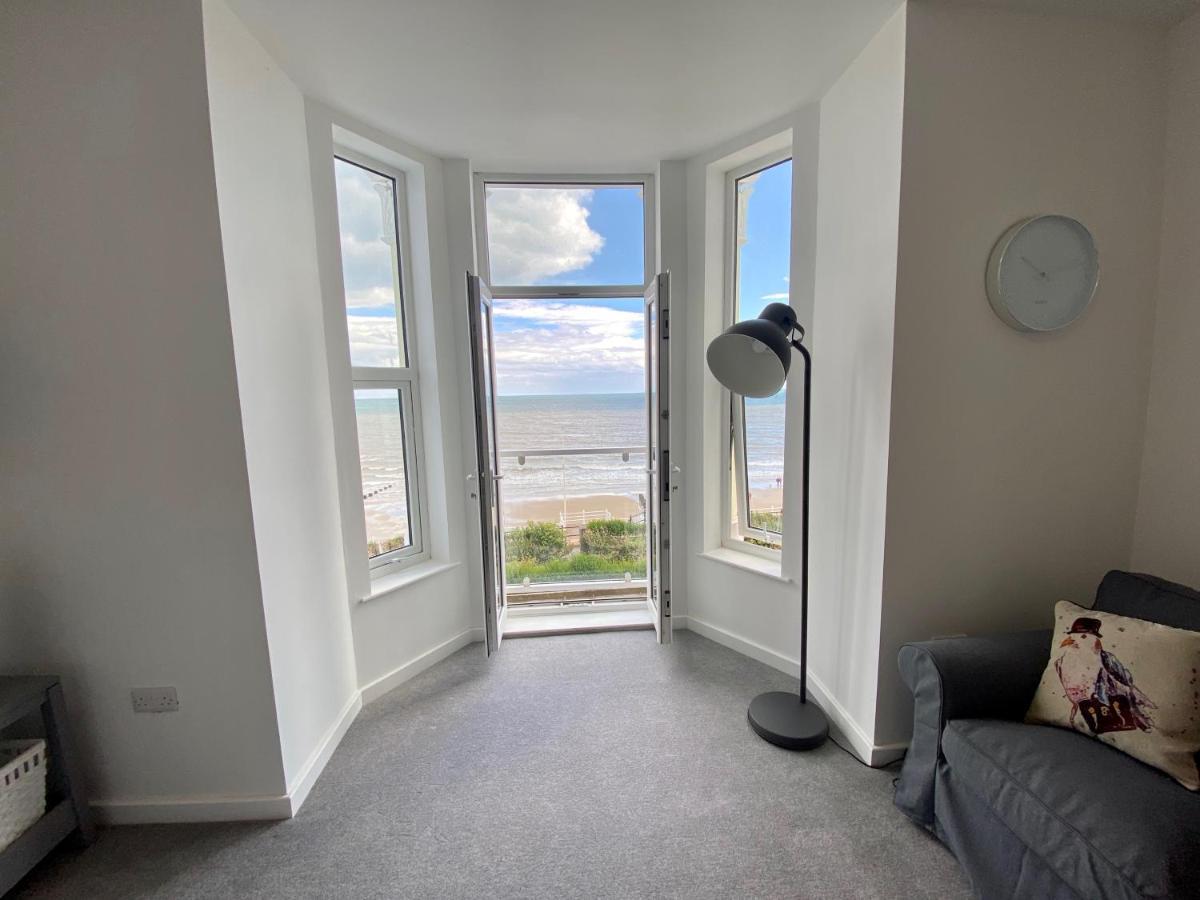Bridlington Bay Apartments Экстерьер фото